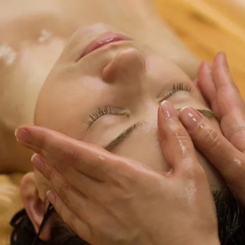 mukhabhyanga (ayurvedic face massage facial) (1)